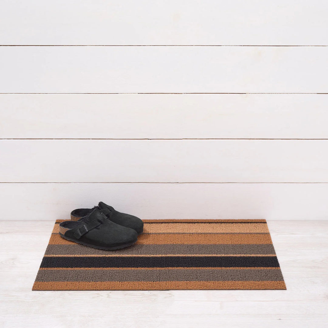 chilewich | doormat 46x71cm (18x28") | bolt stripe honey