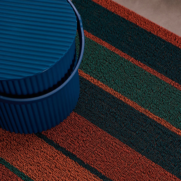 chilewich | doormat 46x71cm (18x28") | bolt stripe raspberry