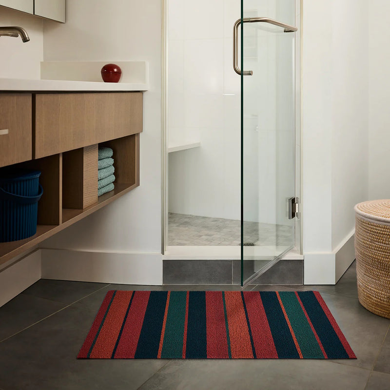 chilewich | large doormat 61x91cm (24x36") | bolt raspberry