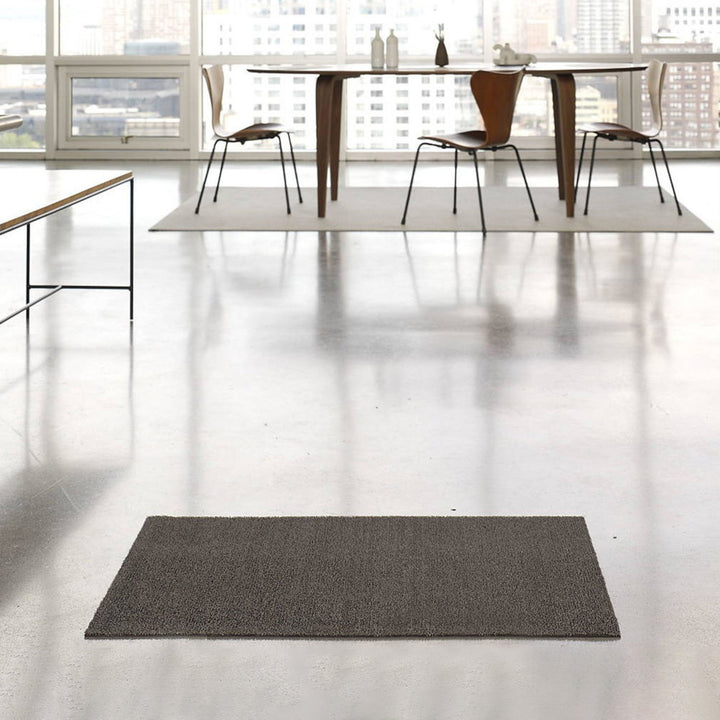 chilewich | doormat 46x71cm (18x28") | solid mercury