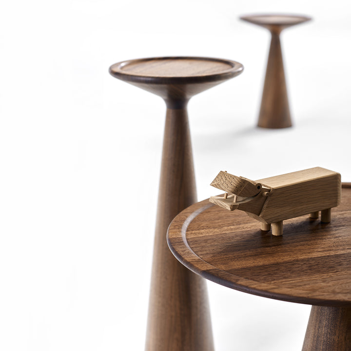 draenert | figura coffee table | american walnut 49x38cm
