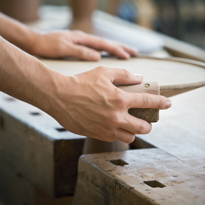 draenert | figura coffee table | american walnut 49x38cm