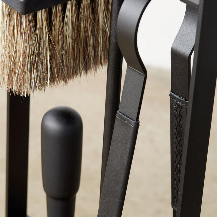 eldvarm | emma fire companion set with leather | noir