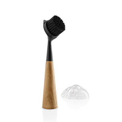 eva solo | dish brush nylon | oak + black