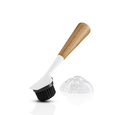 eva solo | dish brush nylon | oak + white