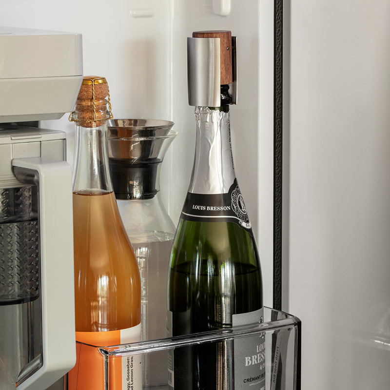 eva solo | liquid lounge | champagne stopper