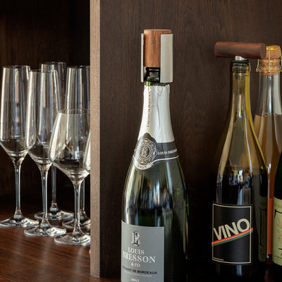 eva solo | liquid lounge | champagne stopper