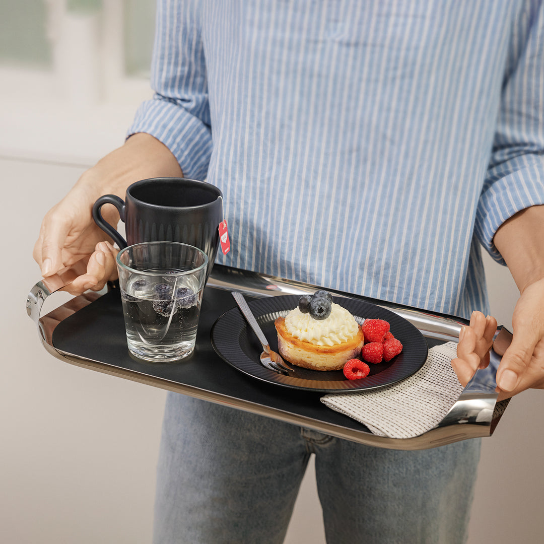 eva solo | liquid lounge | serving tray steel