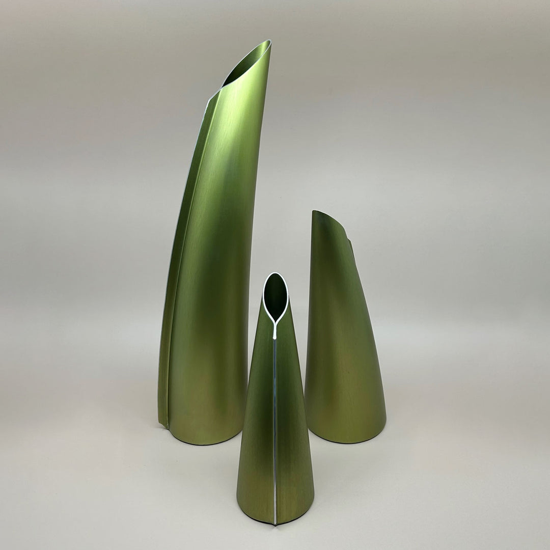 fink | single stem vase | olive medium - LC