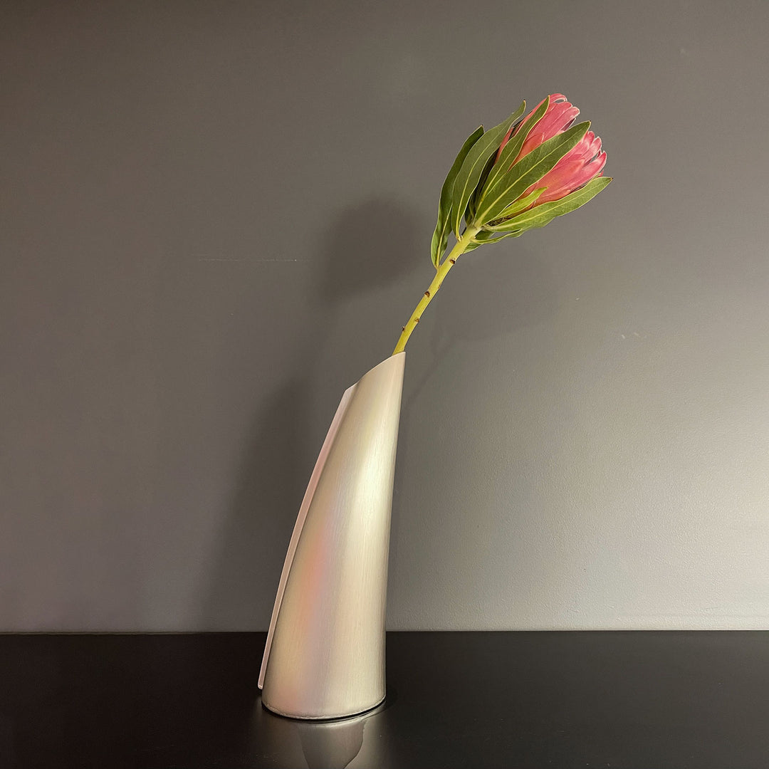 fink | single stem vase | silver medium - LC