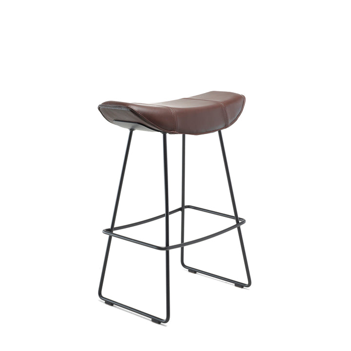freifrau | kya kitchen stool 63cm | cairo ebony (black) leather + black wire frame