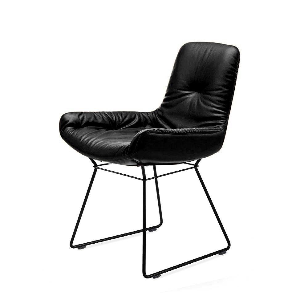 freifrau | leya armchair low | wire frame | cairo ebony (black) leather