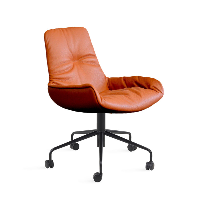 freifrau | leya armchair low | 5-star on wheels frame | cairo cognac leather