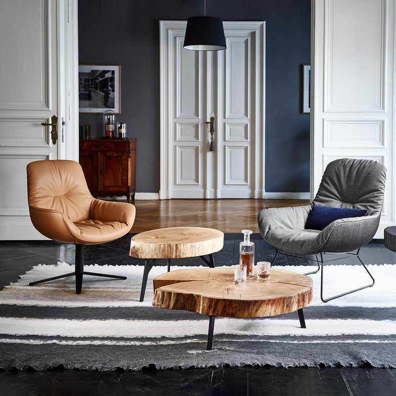 freifrau | leya lounge chair | x-base frame with tilt | orient ebony (black) leather