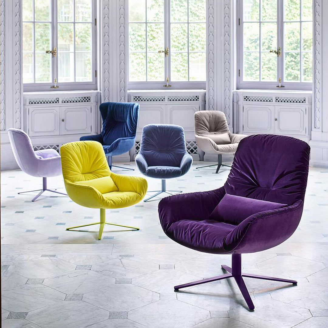 freifrau | leya lounge chair | x-base frame with tilt | orient ebony (black) leather