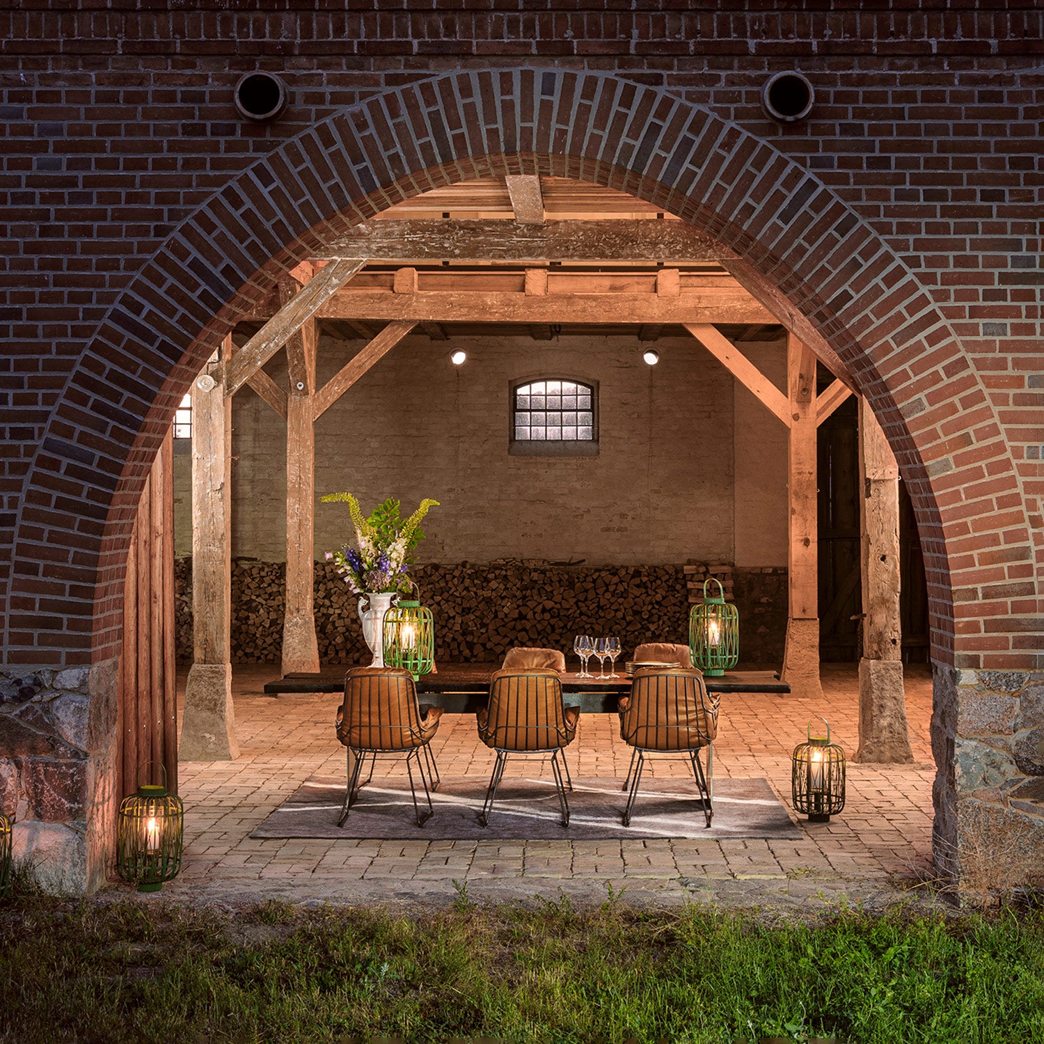 freifrau | leyasol armchair | low arm  > VIEW OPTIONS