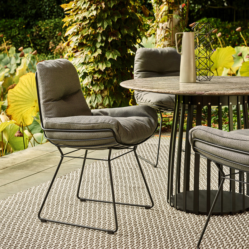 freifrau | leyasol armchair low | lopi chai + steel bronze glaze frame