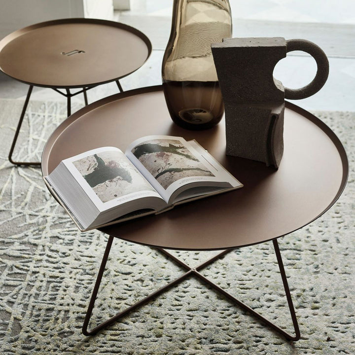 freifrau | leyasol outdoor coffee table | extra large | steel bronze glaze