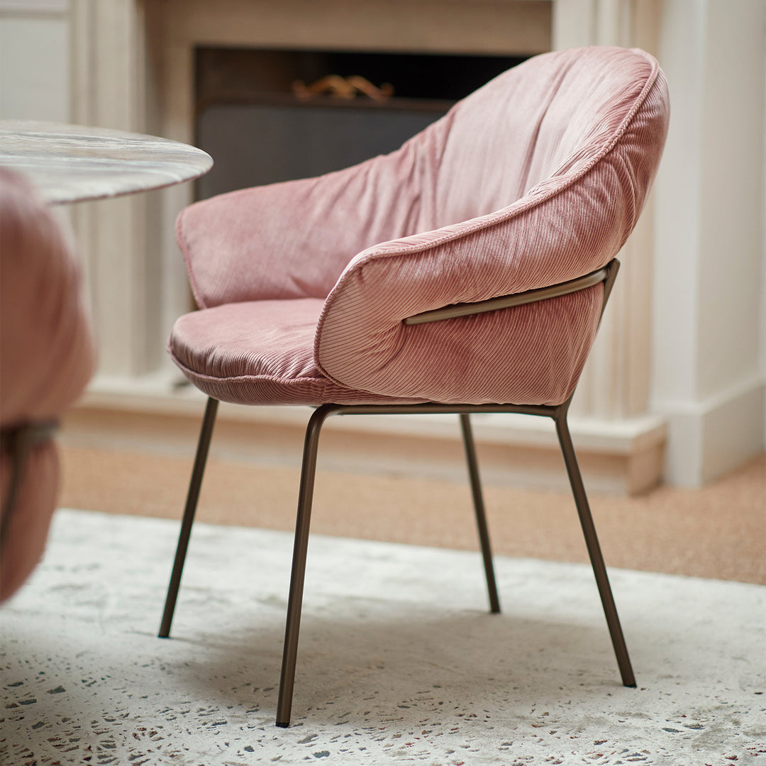 freifrau | low dining | marie armchair | nobilis raphael 02 beige