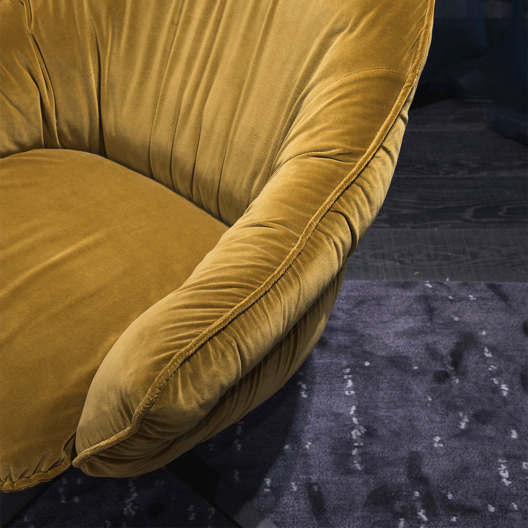 freifrau | marie lounge chair | x-base frame | adamo + eva tabacco