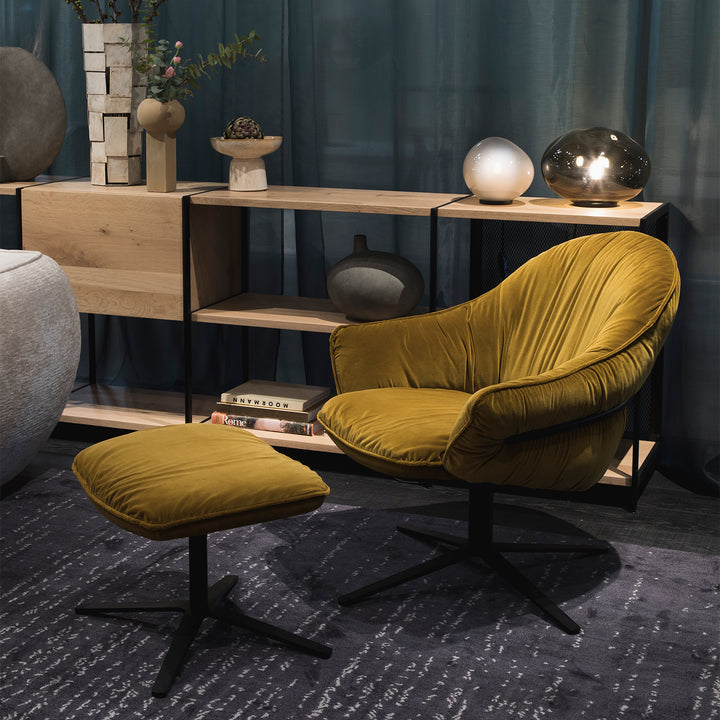 freifrau | marie lounge chair | x-base frame | adamo + eva tabacco