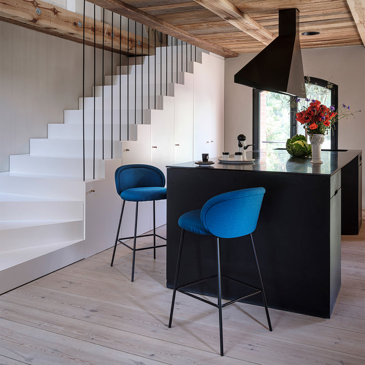 freifrau | ona kitchen stool 65cm | riga marine + black frame