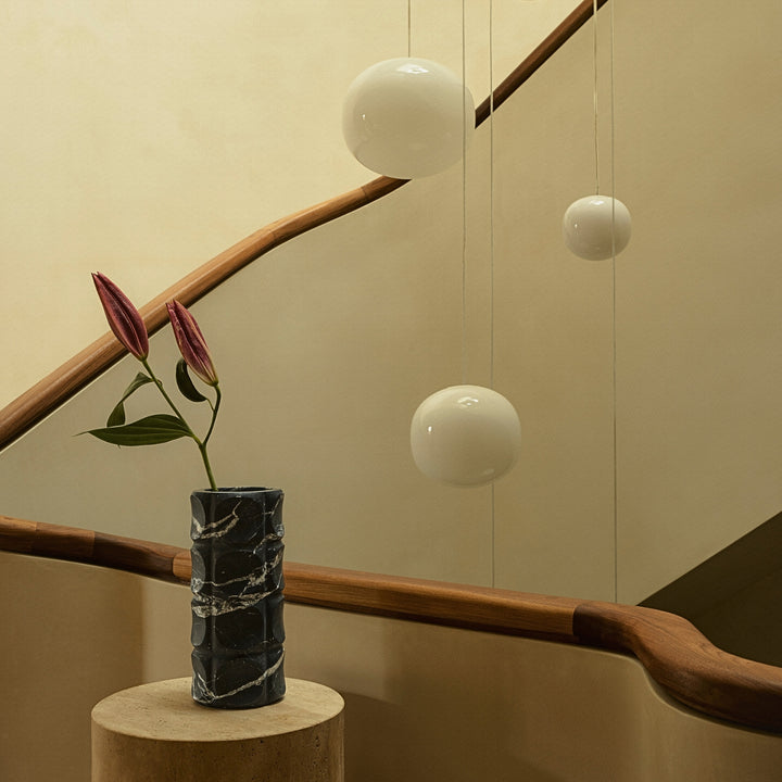 greg natale | OPERETTA | forte marble vase | nero