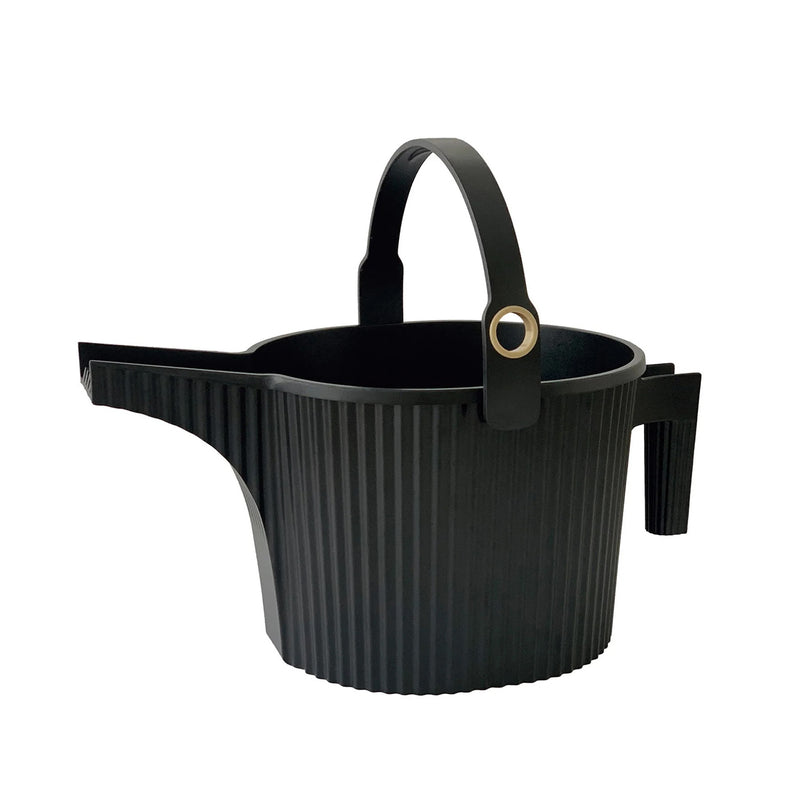 hachiman | garden beetle watering can | black 5 litre