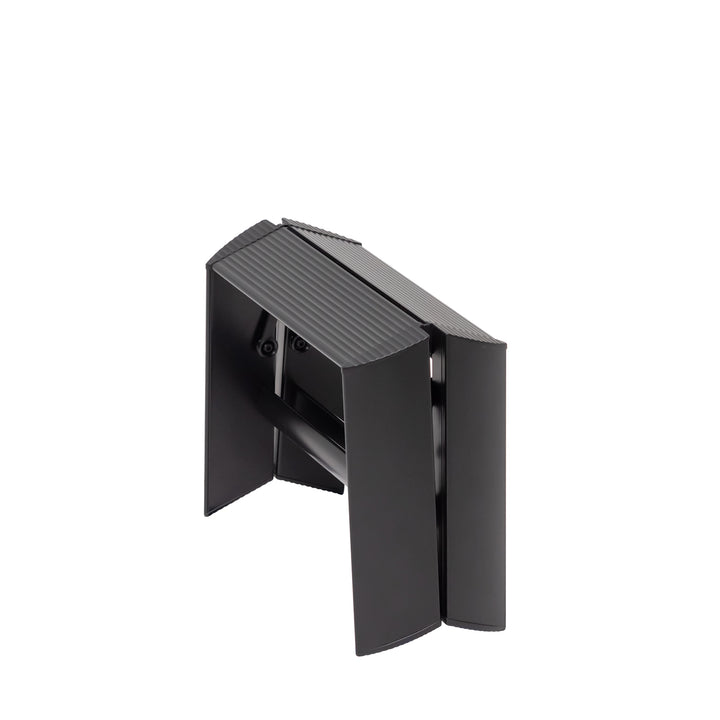 hasegawa | lucano 1 step ladder | black