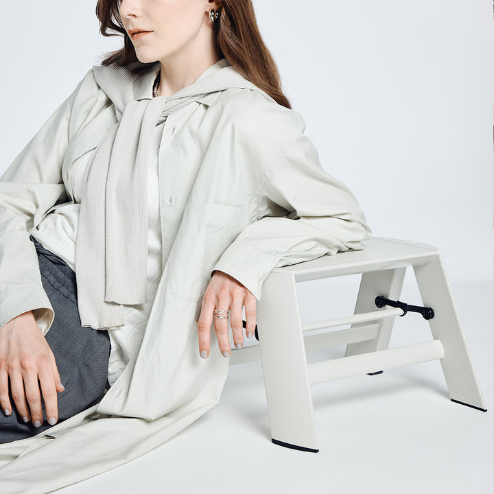 hasegawa | lucano 1 step ladder | crystal grey