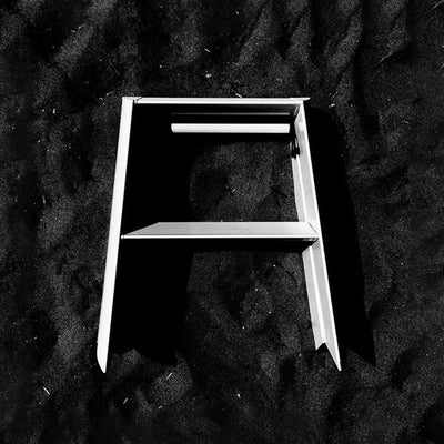 hasegawa | lucano 2 step ladder | white