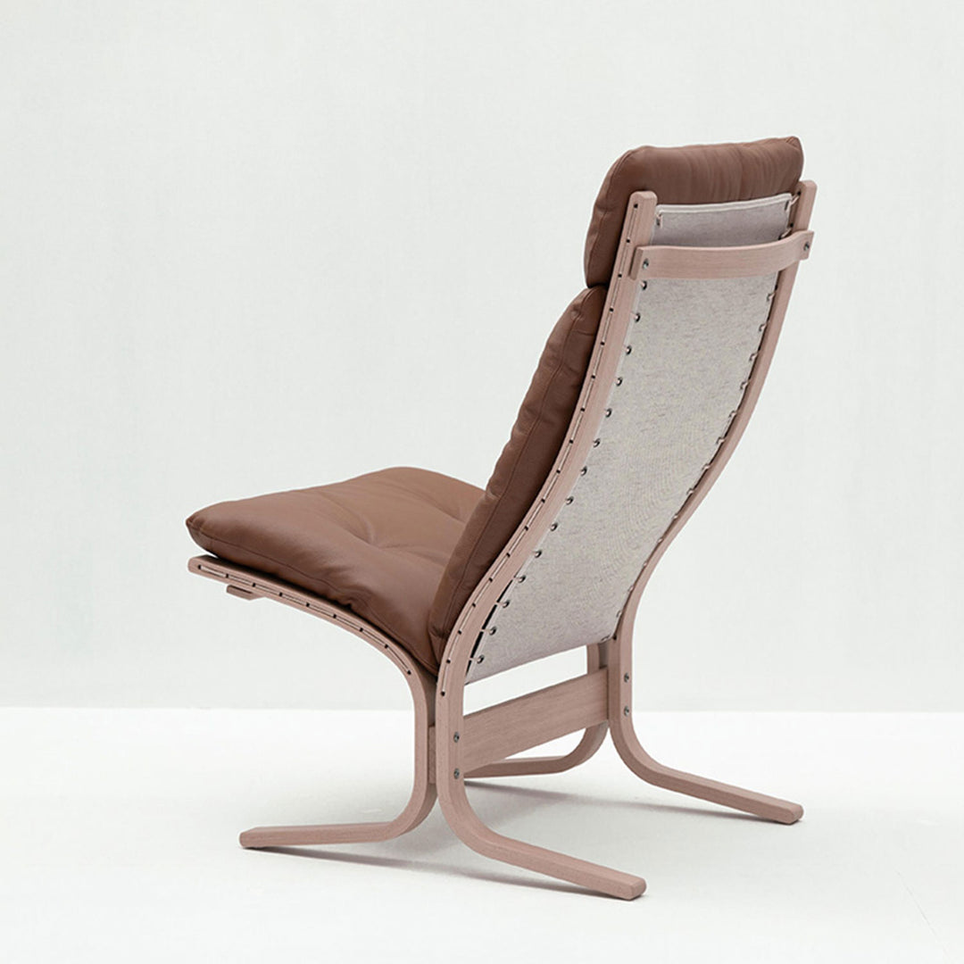lk hjelle | siesta classic 300 chair | high back | oak + rustical tan leather