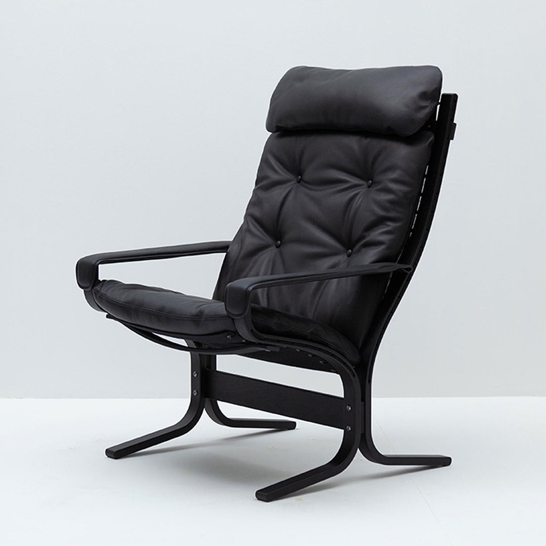 lk hjelle | siesta classic 301 chair | high back with arms | black oak + hemsen HA19 leather