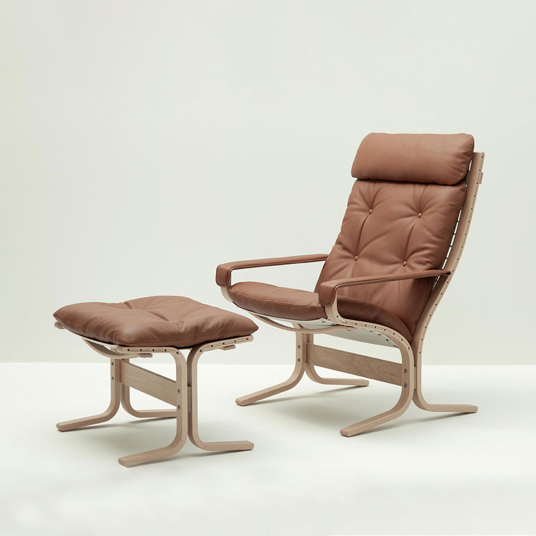 lk hjelle | siesta classic 301 chair | high back with arms | oak + rustical tan leather