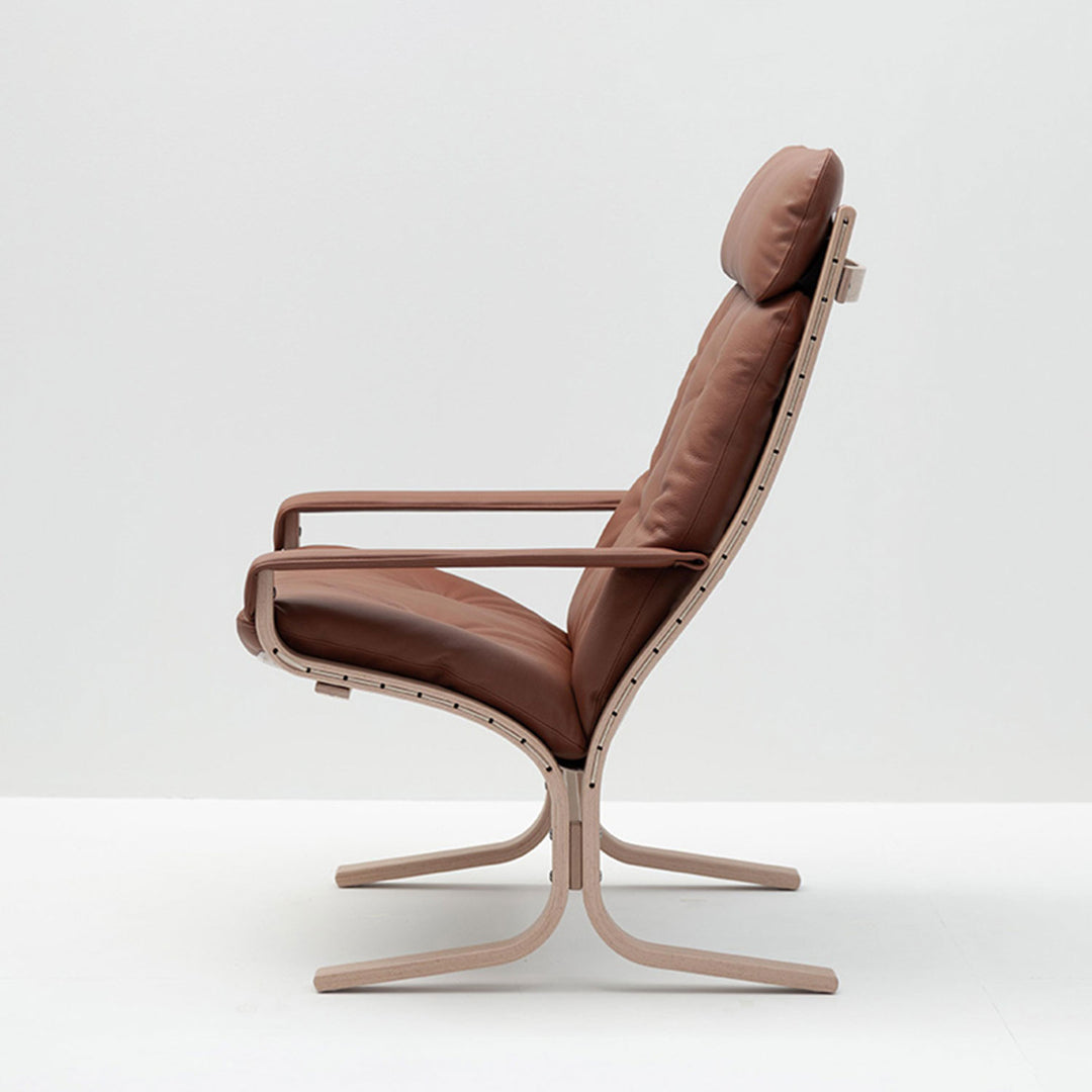 lk hjelle | siesta classic 301 chair | high back with arms | oak + rustical tan leather