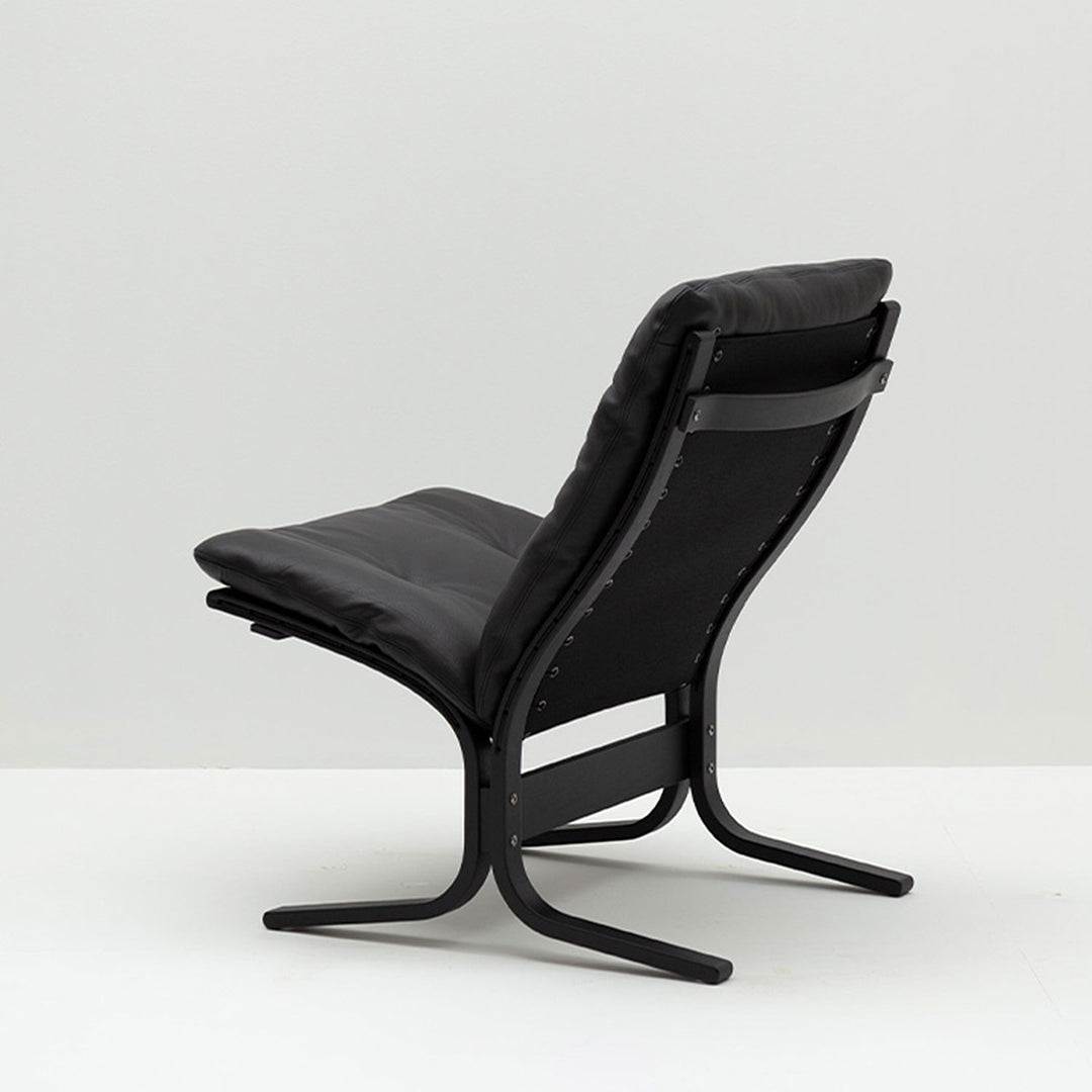 lk hjelle | siesta classic 302 chair | low back | black oak + hemsen HA19 leather