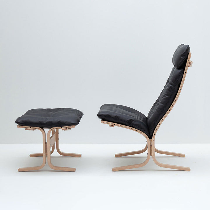 hjelle | siesta classic 304 footstool | oak + hemsen HA19 leather