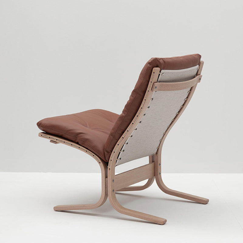 hjelle | siesta classic 302 chair | low back | oak + rustical tan leather