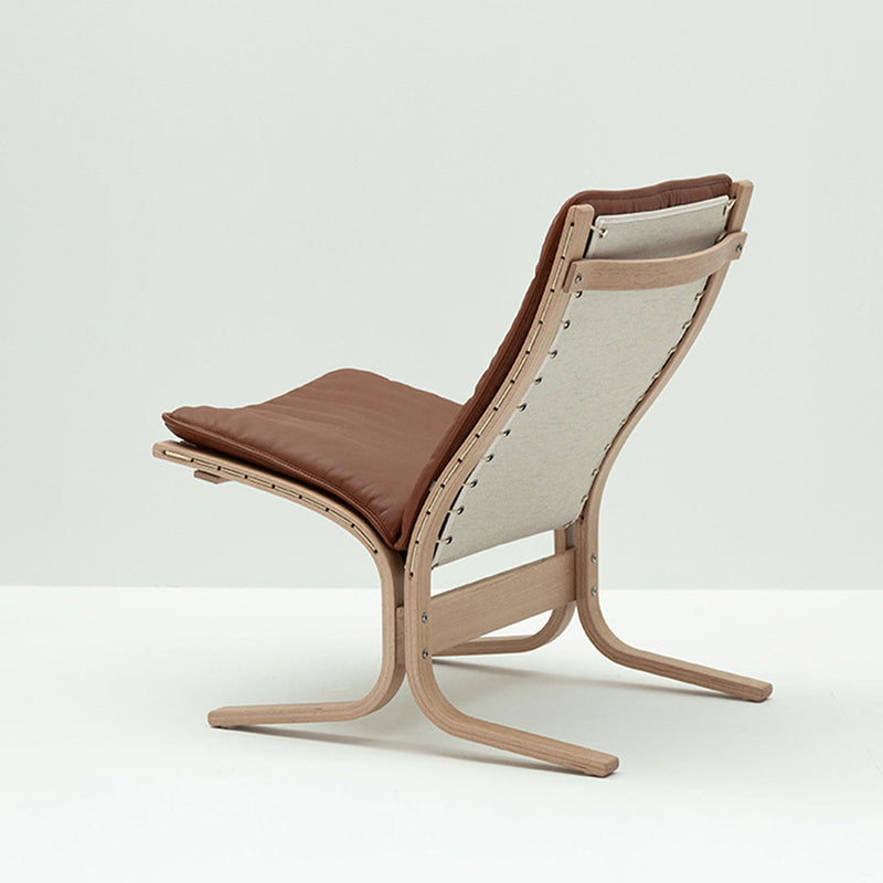 hjelle | siesta fiora 307 chair | low back | oak + rustical tan leather