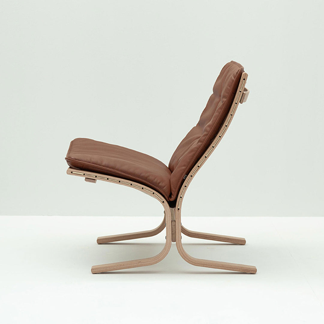 lk hjelle | siesta fiora 307 chair | low back | oak + rustical tan leather
