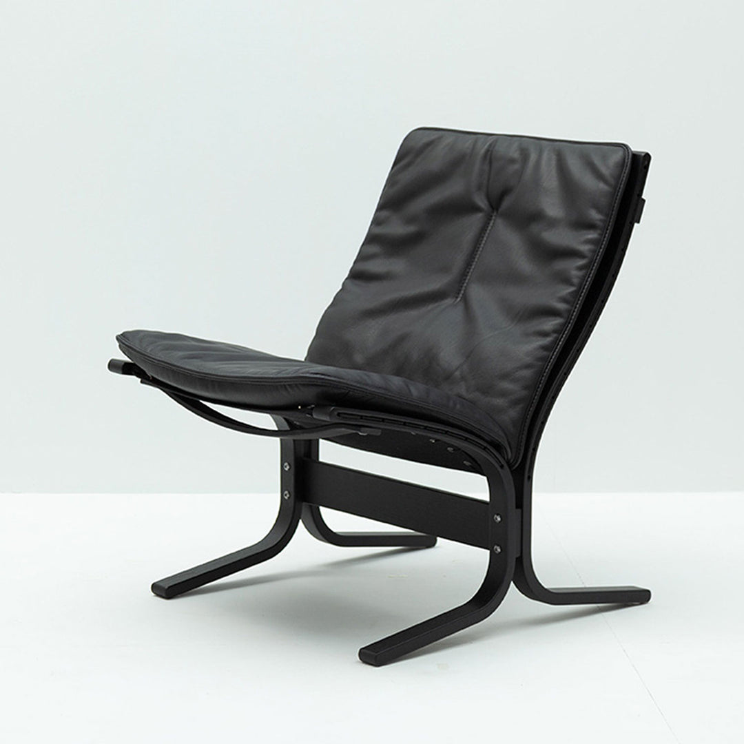 hjelle | siesta fiora 307 chair | low back | black oak + hemsen HA19 leather