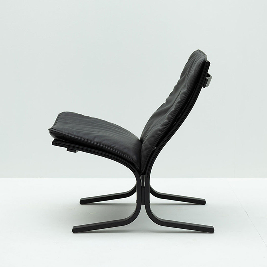 hjelle | siesta fiora 307 chair | low back | black oak + hemsen HA19 leather