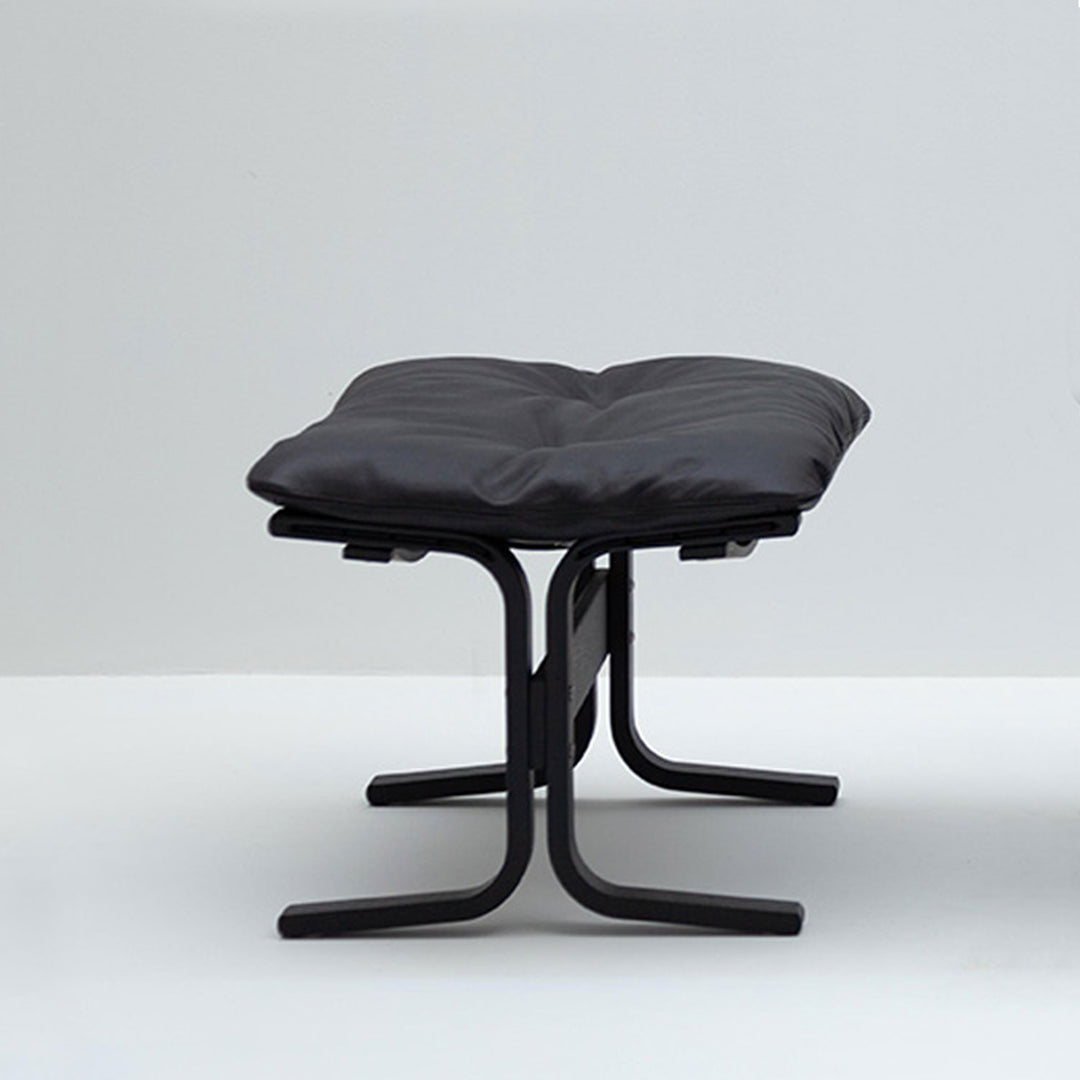 hjelle | siesta classic 304 footstool | black oak + hemsen HA19 leather