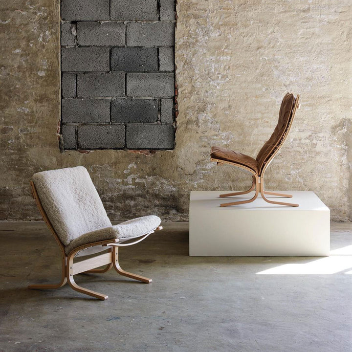 hjelle | siesta fiora 305N chair | high back with neck cushion | oak + rustical tan leather
