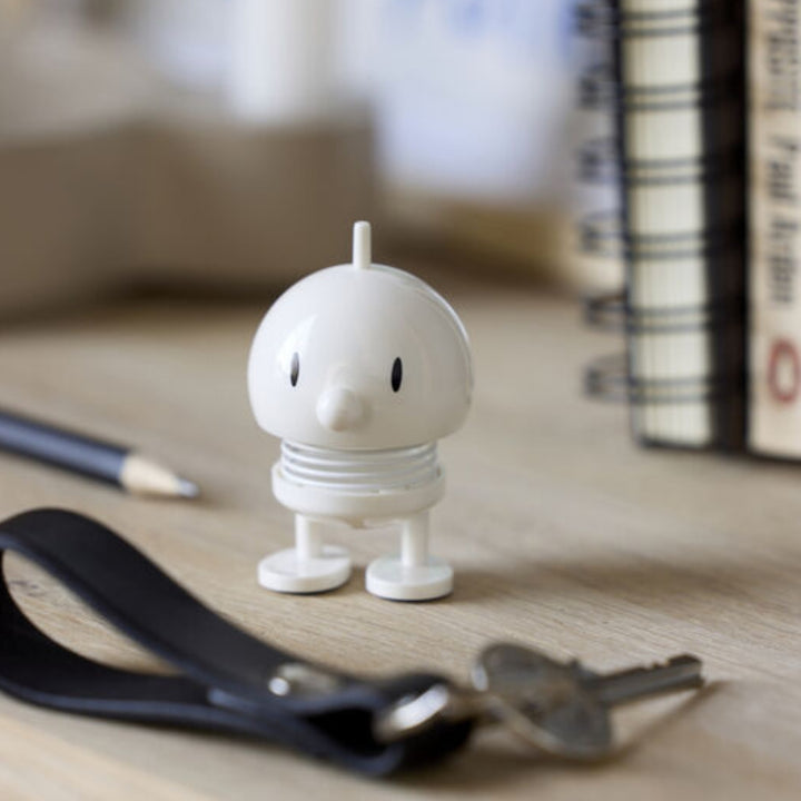 hoptimist | classic bumble | white x-small