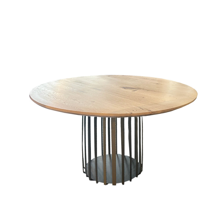 janua | bc 07 basket table round | white pigmented oak + bronze base 125cm