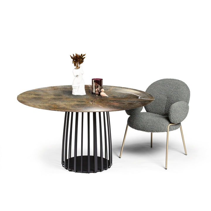 janua | bc 07 basket table round | black and gold limestone + black base 110cm