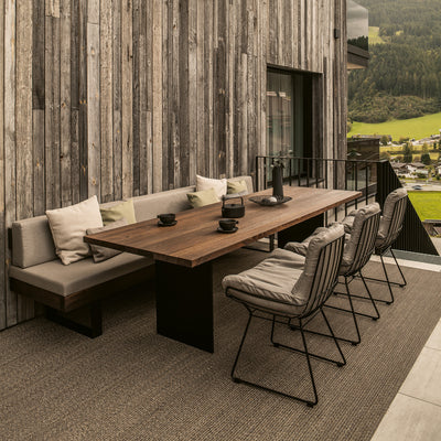 janua | bn 01 outdoor bench with backrest + wedge pillow | brushed chestnut sand + bronze base + natte heather grey 270cm