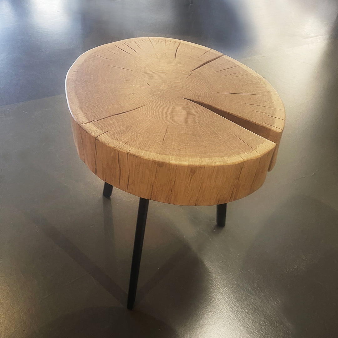 janua | bc 05 stomp table | 30-40cm | natural oak raw
