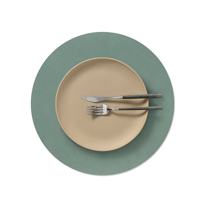 lind dna | table mat | circle medium | pastel green